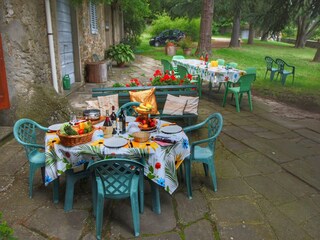 Farmhouse Rufina Outdoor Recording 9