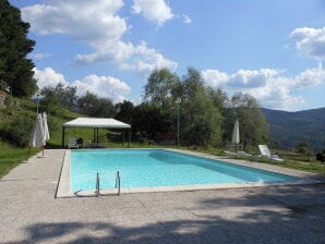 Bauernhof Bauernhaus mit Gemeinschaftspool in Rufina - Rufina - image1