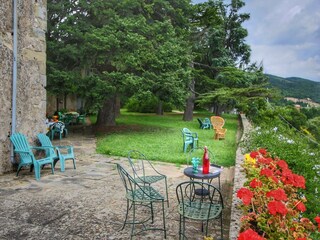 Farmhouse Rufina Outdoor Recording 14