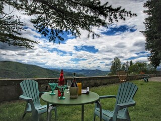 Farmhouse Rufina Outdoor Recording 7