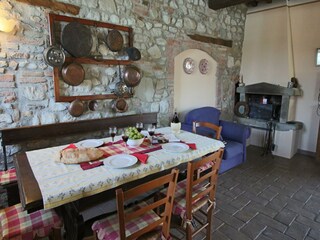 Apartment Todi Ausstattung 23