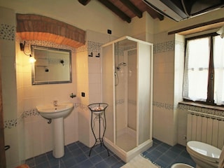Apartment Todi Features 14