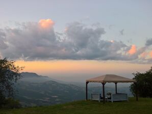 Tranquila casa de vacaciones en Corvara con piscina - Corvara (Abruzos) - image1