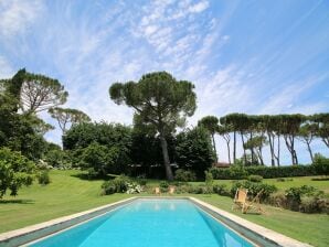 Luxuriöse Villa in Manziana mit Swimmingpool - Manziana - image1