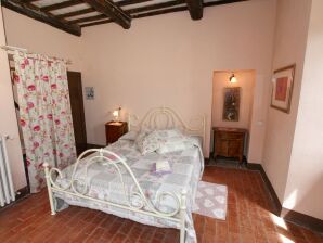 Villa confortable avec piscine à Graffignano en Italie