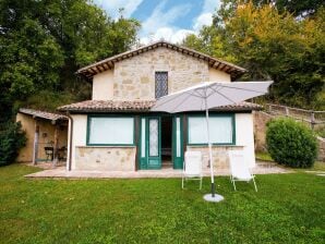 Ferienhaus Schöne Villa in Sermugnano mit Gemeinschaftspool - Castiglione in Teverina - image1
