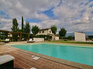 Vakantiehuis Montefalco Buitenaudio-opname 4