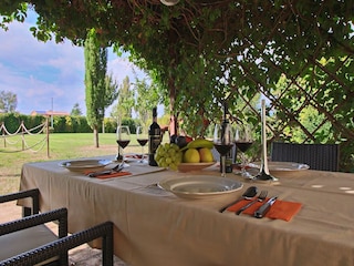 Vakantiehuis Montefalco Buitenaudio-opname 12