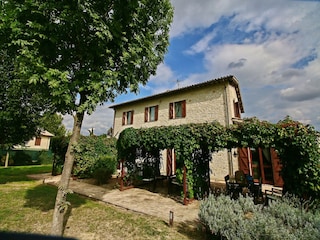 Maison de vacances Montefalco Enregistrement extérieur 3