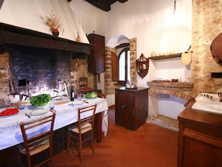 Castle Collazzone Features 12