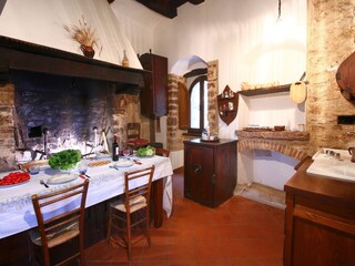 Castle Collazzone Features 13