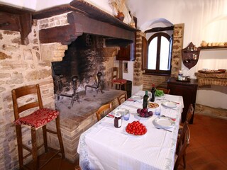 Château Collazzone Équipement 18