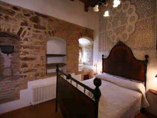 Castle Collazzone Features 17