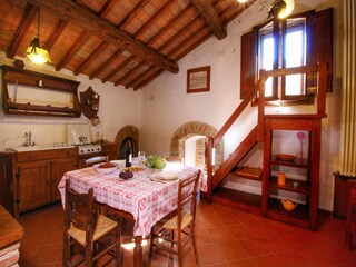 Castello Collazzone Caratteristiche 16