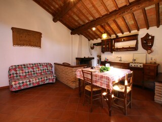 Castle Collazzone Features 30