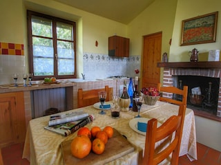 Farmhouse Paciano Features 24