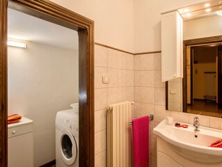 Farmhouse Paciano Features 23