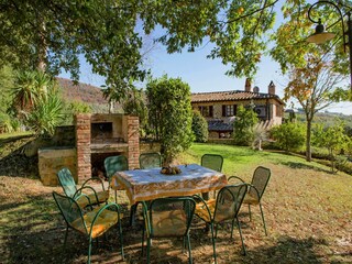 Farmhouse Paciano  38