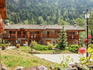 Chalet Antey Saint André Outdoor Recording 9