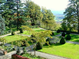 Schloss Rocca Grimalda Außenaufnahme 9