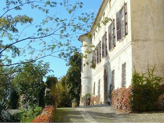 Schloss Rocca Grimalda Außenaufnahme 15