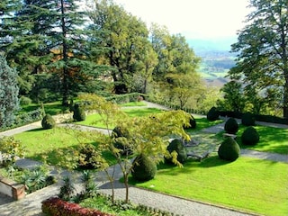 Schloss Rocca Grimalda Außenaufnahme 14