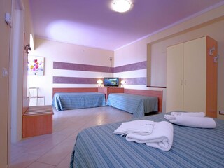 Holiday house Soiano del Lago Features 16