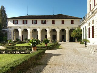 Schloss Piombino Dese Außenaufnahme 9