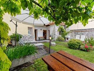 Appartement Brez Buitenaudio-opname 9