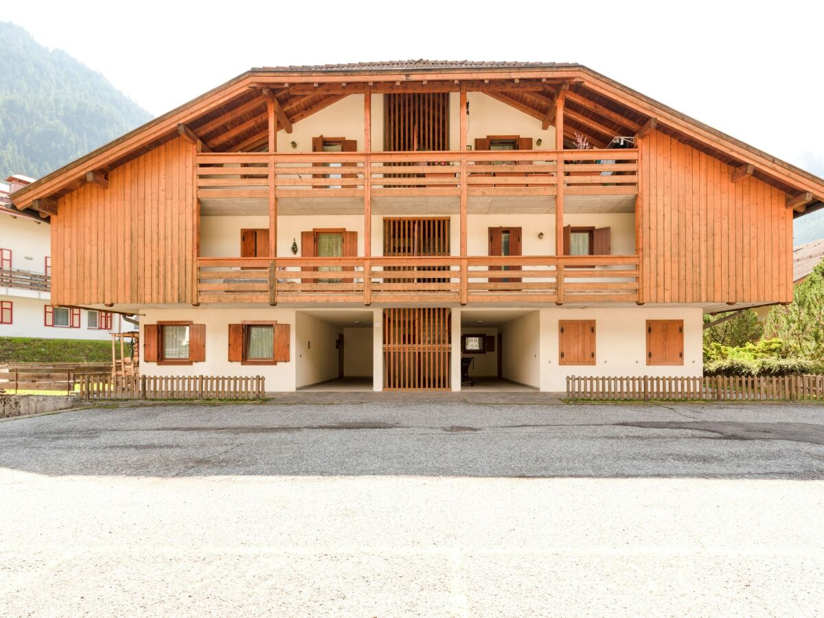 Chalet Vigo di Fassa Buitenaudio-opname 1