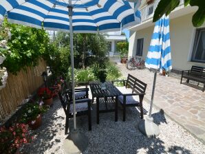 Apartment Einladende Wohnung mit privatem Garten - Bellaria - image1