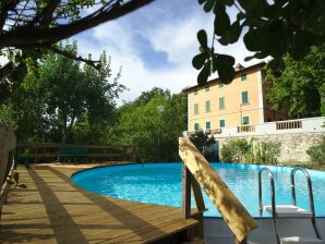 Ferienhaus Ein Teil einer schönen Villa mit Aussicht - Tavarnelle Val di Pesa - image1