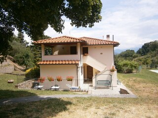 Vakantiehuis Borgo San Lorenzo Buitenaudio-opname 4