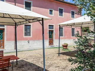 Holiday house Capraia e Limite Outdoor Recording 11