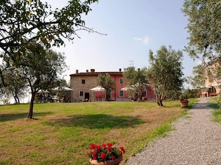 Ferienhaus Capraia e Limite Außenaufnahme 2