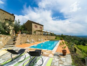 Holiday house Ferienhaus in Vinci mit Pool und Toskana-Blick - Vinci - image1