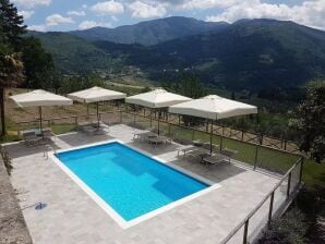 Maison de vacances Appartement haut de gamme à Pelago avec piscine - Pélago - image1