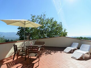 Vakantiehuis Incisa in Val d'Arno Buitenaudio-opname 6