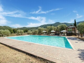 Farmhouse San Baronto Outdoor Recording 17