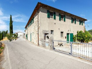 Bauernhof San Baronto Außenaufnahme 8
