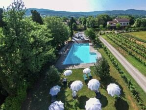 Espaciosa casa de vacaciones con piscina en Bucine - Ámbar - image1