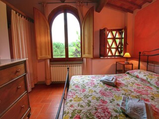 Farmhouse Bucine Features 29