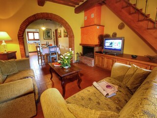 Farmhouse Bucine Features 31