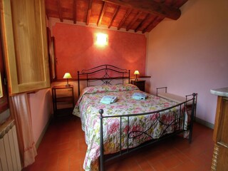 Farmhouse Bucine Features 35
