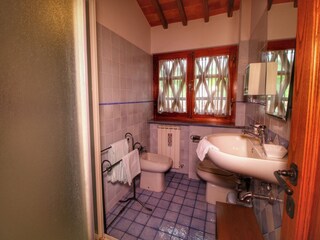 Farmhouse Bucine Features 38