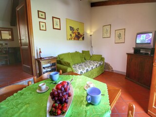 Farmhouse Bucine Features 28