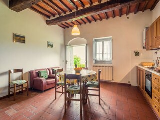Farmhouse Bucine Features 21