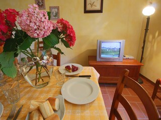 Farmhouse Loro Ciuffenna Features 34