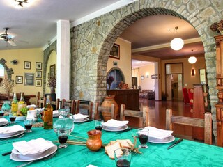Villa Chiassa Superiore Características 20