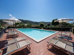 Ferme Maison de vacances pittoresque avec piscine - Tuoro sul Trasimène - image1